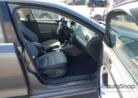 2013 Volkswagen Jetta Hybrid Sel из США, поврежденный, VIN 3VW637AJ5DM263649